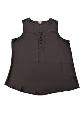 Maurices Black V-Neck Sleeveless Button-Front Blouse